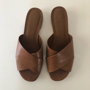 Michael Kors slides size 9